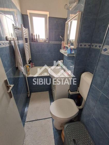 Apartament cu 2 camere semidecomandat, mobilat în Hipodrom 1
