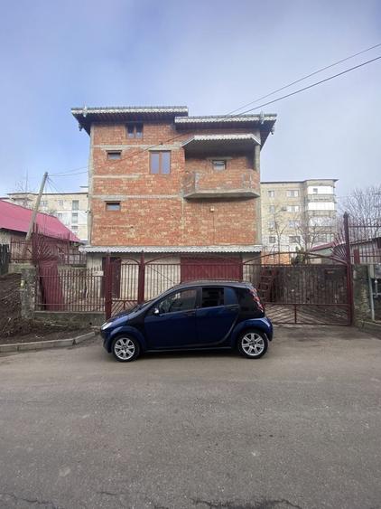 Casă cu 4 camere în Fălticeni