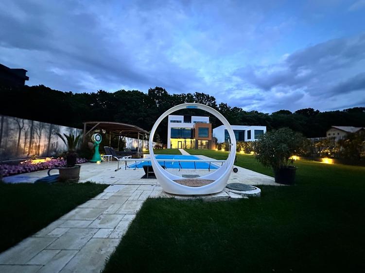 Casă individuală cu 8 camere cu Piscina în Snagov