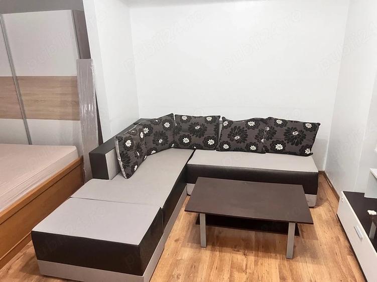 Garsonieră decomandată în Andronache
