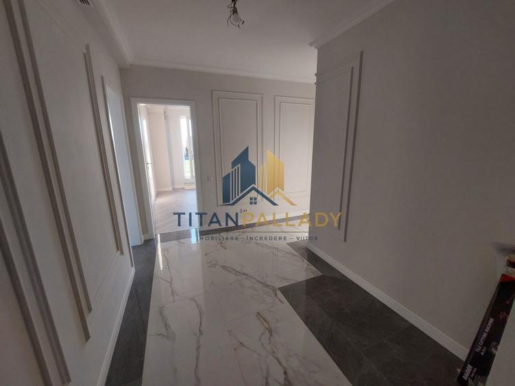 Penthouse cu 4 camere decomandat în Theodor Pallady