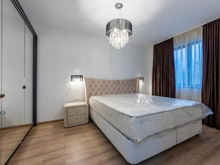 Duplex cu 4 camere cu Canalizare în Otopeni