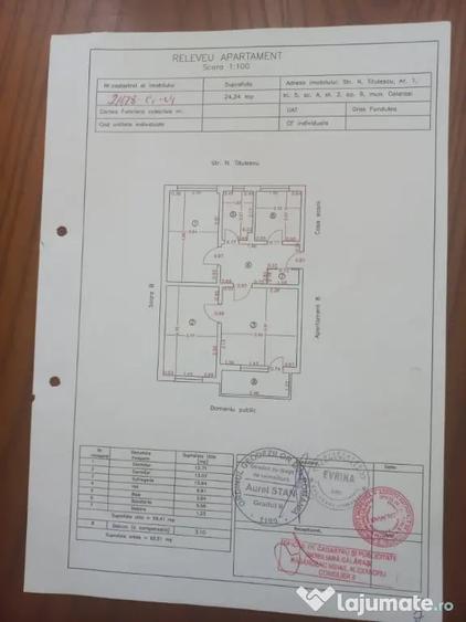 Apartament cu 3 camere semidecomandat în Central