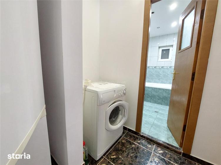 Apartament cu 3 camere decomandat în Dorobanți