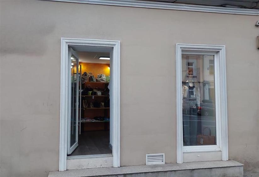 Spațiu comercial, de 46 mp, în Centrul Istoric