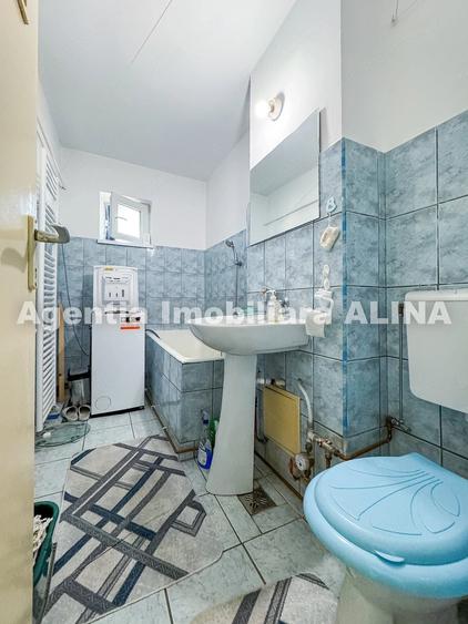 Apartament cu 2 camere semidecomandat în Piața Centrală