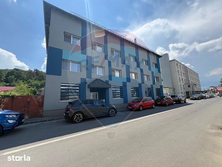 Spațiu comercial, de 200 mp, în Bartolomeu
