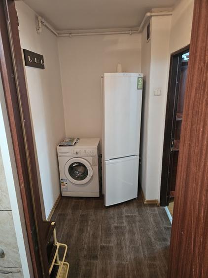 Garsonieră decomandată în Trivale