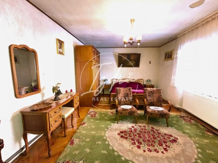 Casă individuală cu 6 camere cu Canalizare în Tălmaciu