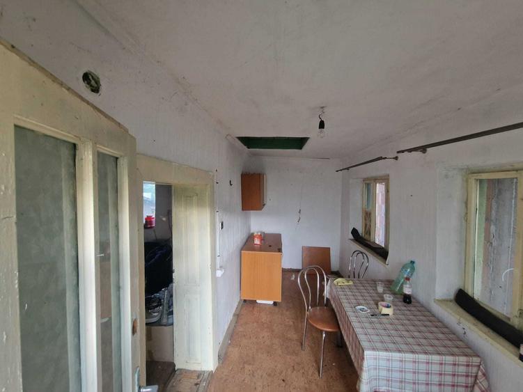 Casă cu 2 camere în Sic