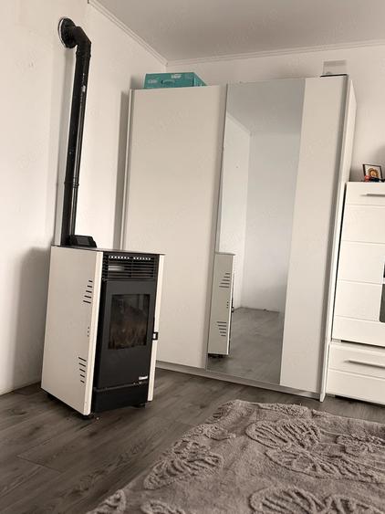 Casă cu 2 camere cu Teren 2498 Mp în Sânnicolau Român