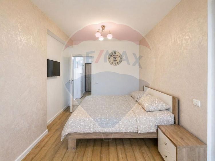 Apartament cu 2 camere decomandat, mobilat în Far