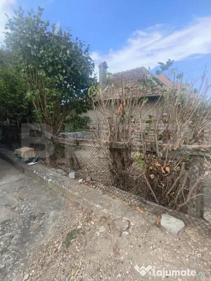 Casă cu 1 camere cu Teren 423 Mp în Central