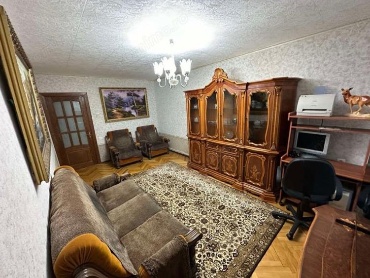 3 camere Eroii Revolu?iei - 6