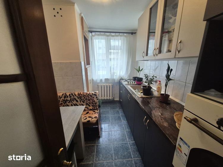 Apartament cu 2 camere, mobilat în Precista