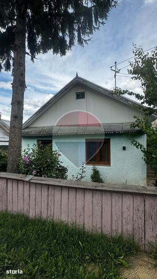 Casă cu 3 camere cu Teren 2600 Mp în Udești