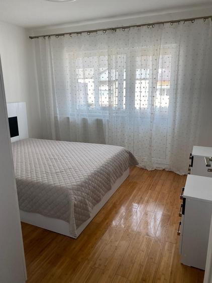 Apartament cu 2 camere decomandat în Luminiș