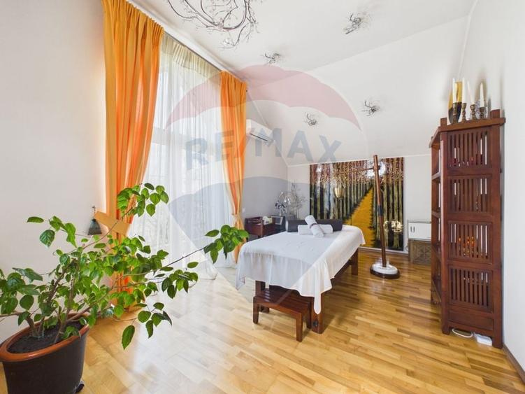 Casă individuală cu 5 camere cu Teren 1995 Mp în Mogoșoaia