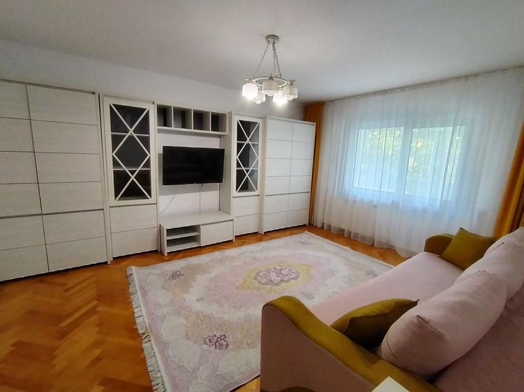 Apartament cu 2 camere decomandat în Găvana