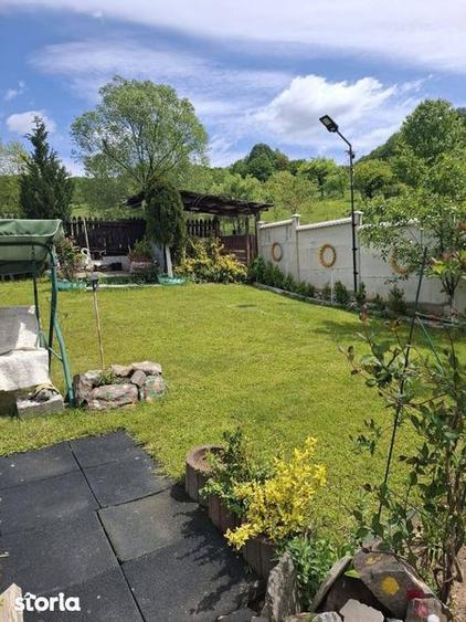 Casă cu 3 camere cu Teren 80 Mp în Central