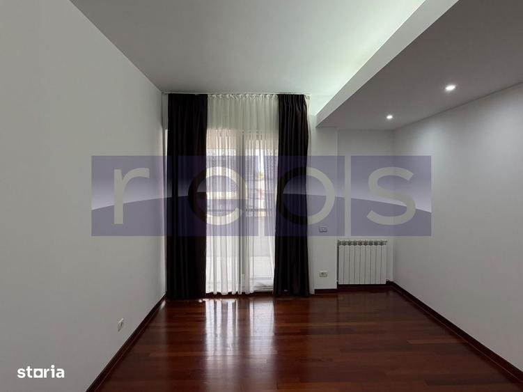 Apartament cu 3 camere în Nordului