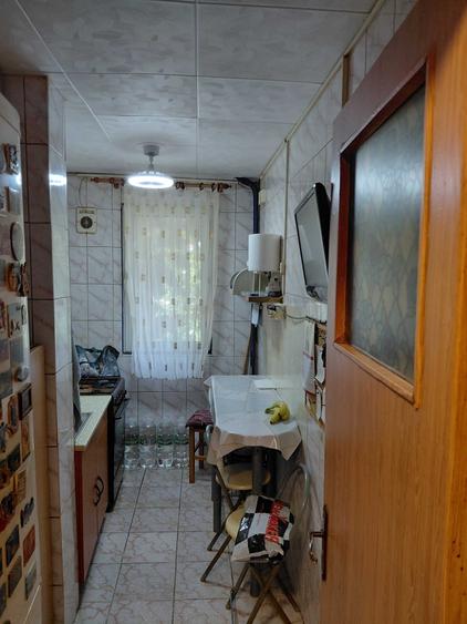 Apartament cu 2 camere decomandat în Militari