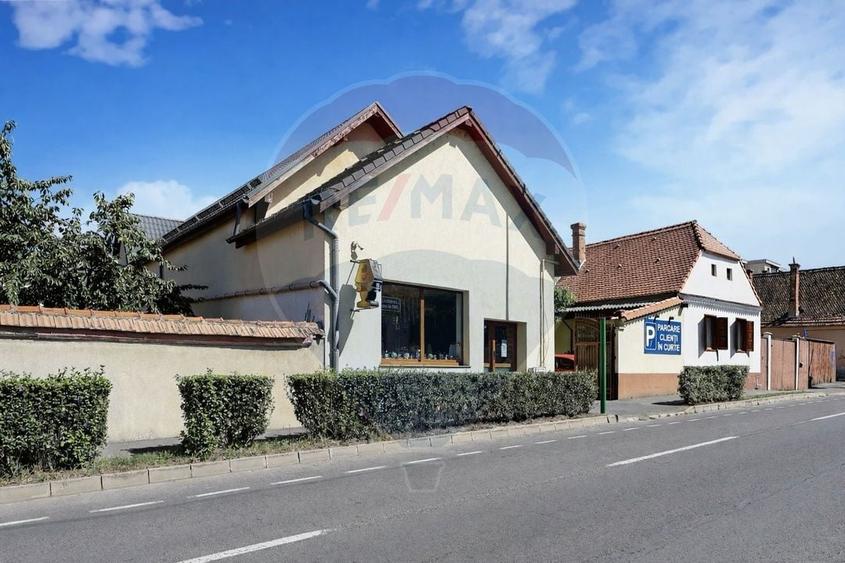 Spatiu comercial P+E+M - 741 mp, Zona centrala, Brasov - 1