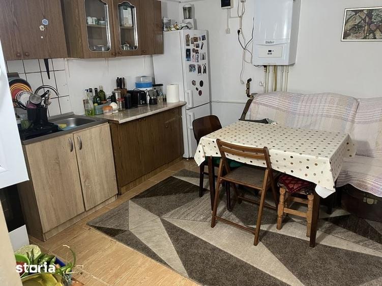 Casă cu 4 camere cu Teren 110 Mp în Central