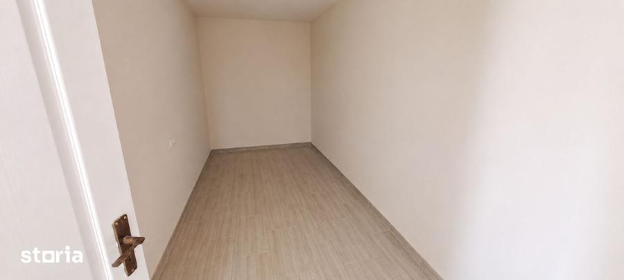 Apartament cu 8 camere în Central