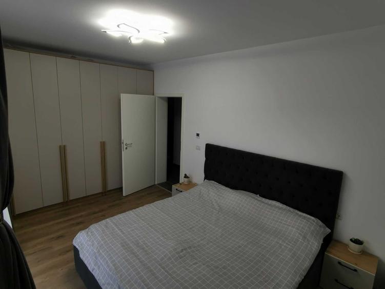 Apartament cu 2 camere decomandat în Giroc