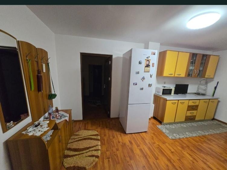 Apartament 3 camere - 1