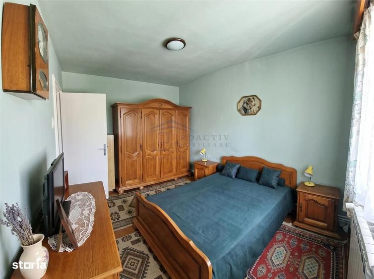 Apartament cu 3 camere semidecomandat în Sud