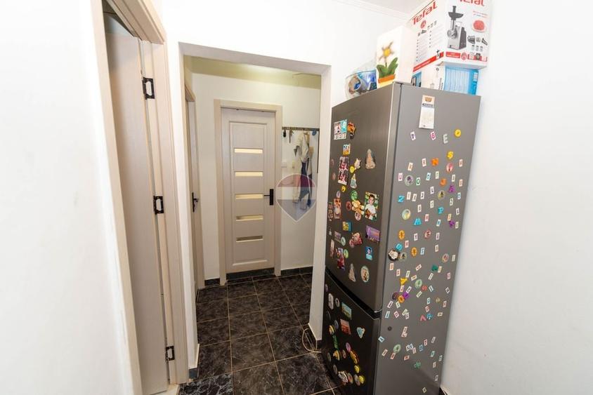 Apartament cu 2 camere decomandat, mobilat în Valea Ialomiței