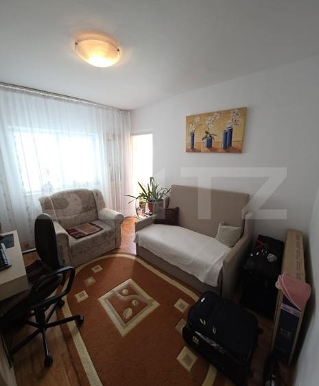 Apartament spațios, de vanzare, cu 4 camere, zona Han - 8
