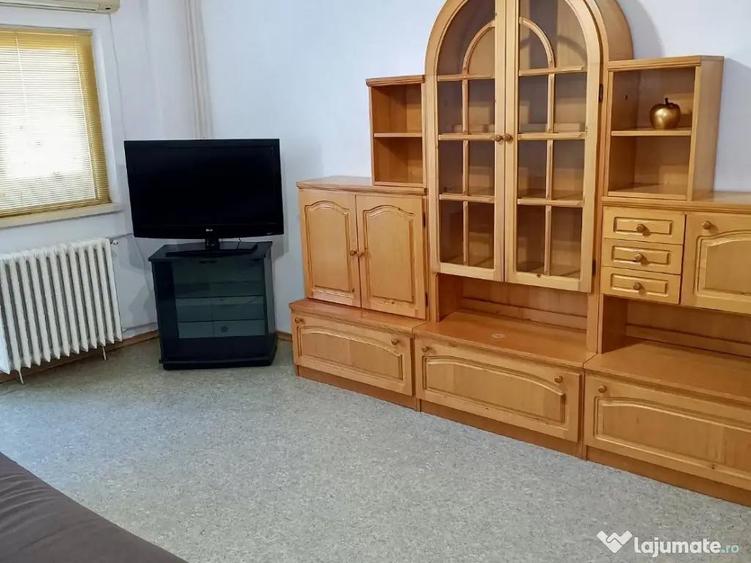Apartament cu 2 camere decomandat în Ștefan cel Mare