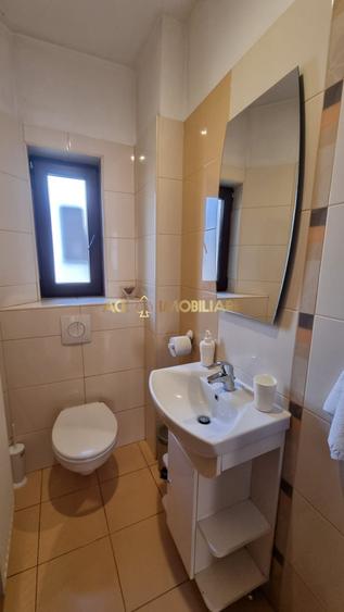 Apartament cu 2 camere decomandat, mobilat în Romană