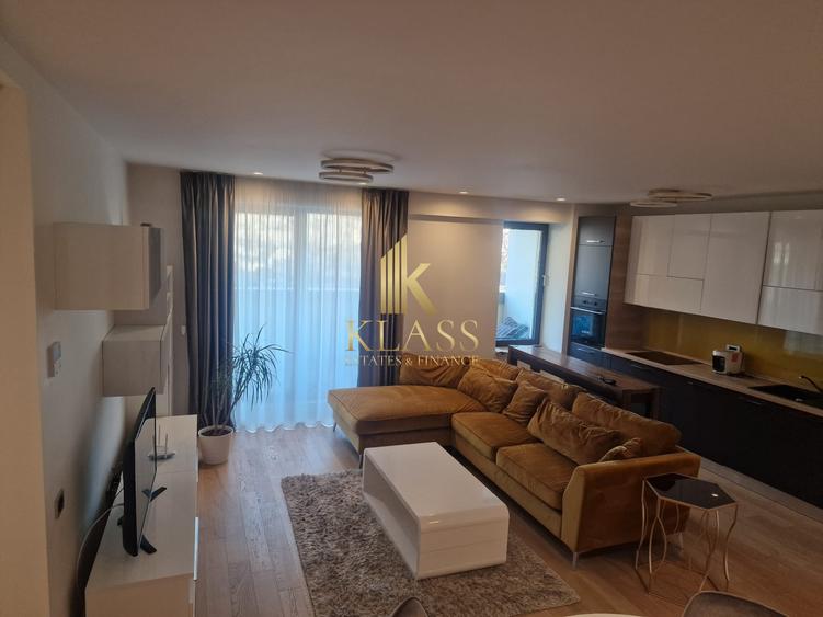 Apartament cu 3 camere semidecomandat, mobilat în Aviației