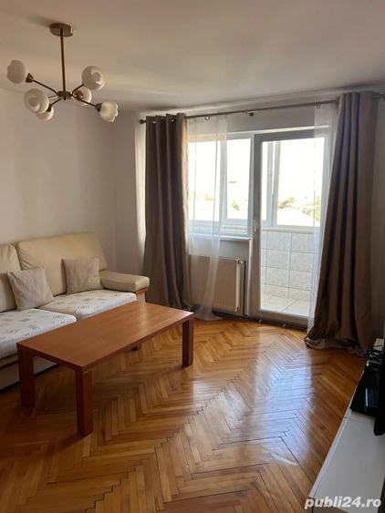 Apartament cu 3 camere decomandat, mobilat în Circumvalațiunii