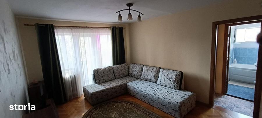 Apartament cu 2 camere decomandat în Mircea cel Bătrân