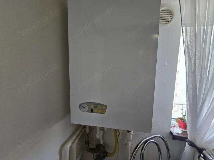 Apartament cu 2 camere semidecomandat, mobilat în Banat