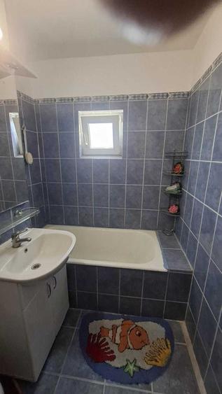 Apartament cu 2 camere semidecomandat în Dâmbovița