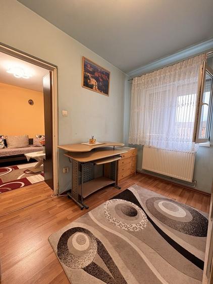 Apartament cu 2 camere nedecomandat în Central
