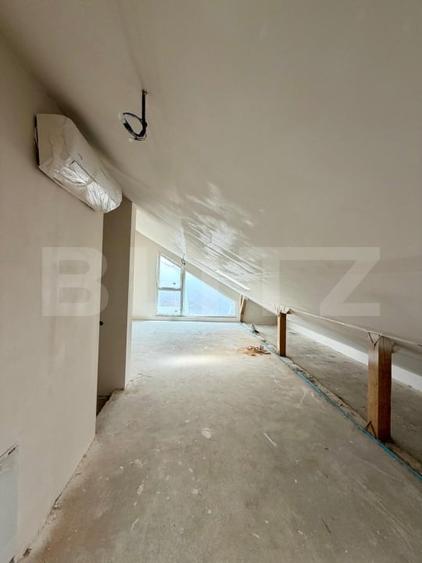 Duplex cu 5 camere cu Canalizare în Dâmbul Rotund
