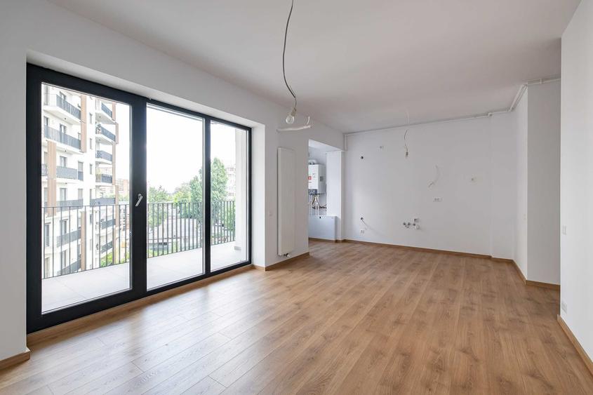 Apartament cu 3 camere decomandat în Costin Georgian