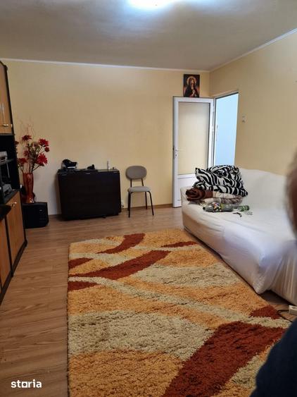 Apartament cu 3 camere în Cug