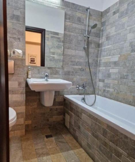 Apartament cu 2 camere decomandat, mobilat în Mihai Bravu
