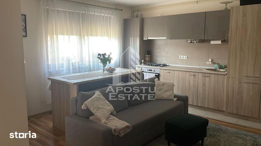 Apartament cu 3 camere, mobilat în Braytim
