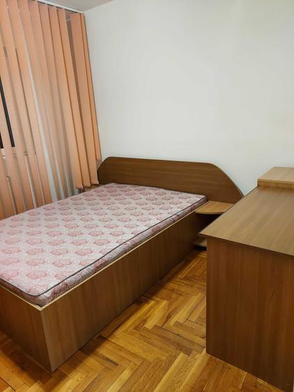 Apartament cu 2 camere decomandat în Scriitorilor
