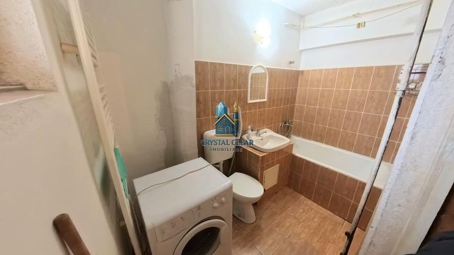 Garsonieră semidecomandată în Dâmbu Pietros