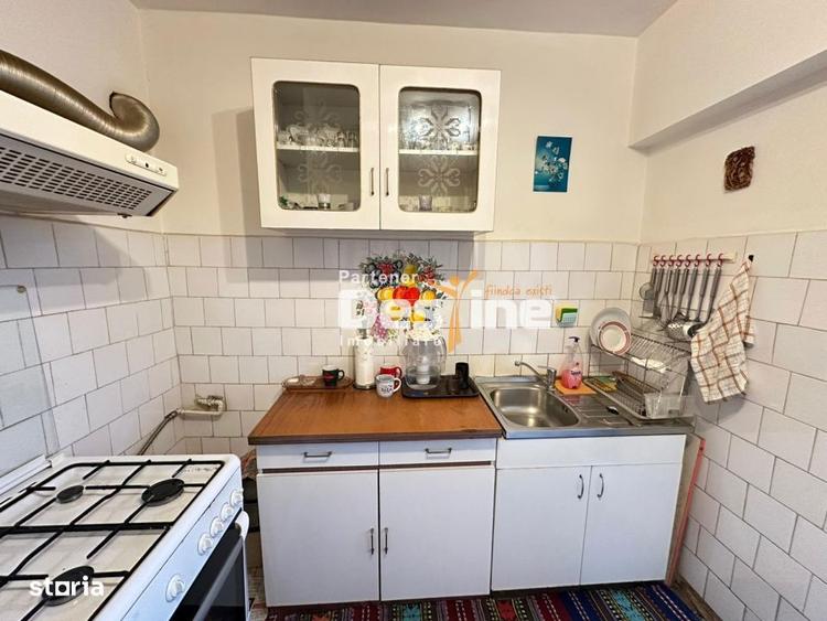Apartament 3 camere, etaj 8/10, decomandat, ultracentral Palas Mal - 8